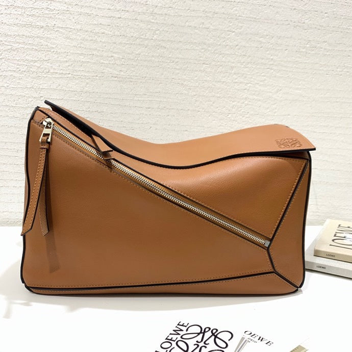 Ziva's Charm handbag – angled view (36.5cm*23cm*15cm)