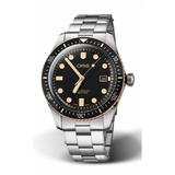 Front view of Oris Men's Divers men's watch