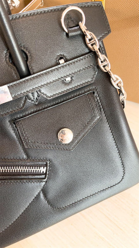  sleek tote bag styled with outfit