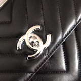 Zivas Charm Modern Minimalist Look Designer Handbag (Statement-Ready Design) – Interior View
