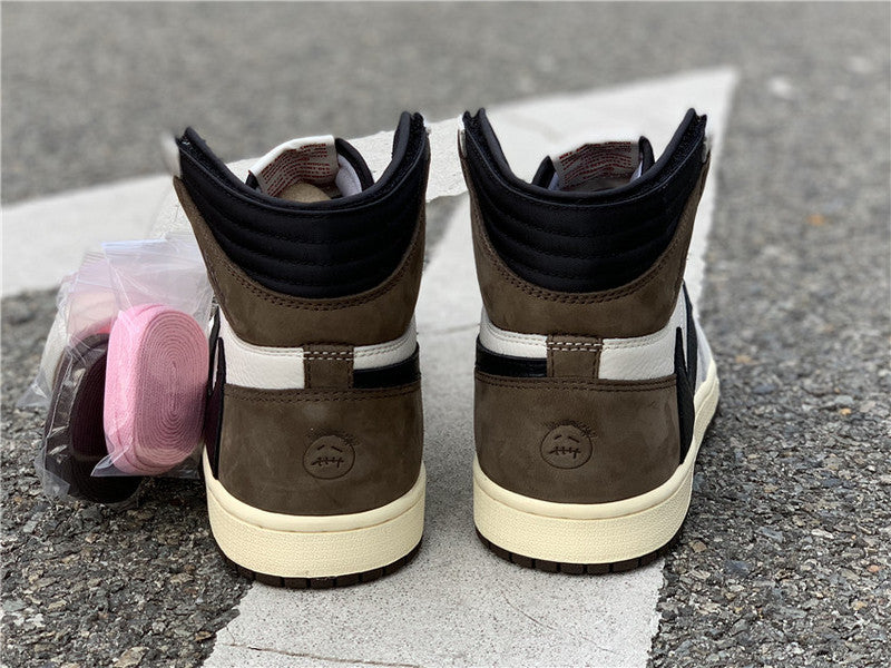 Nike fresh white-and-black luxury sneakers view 5 streetwear statement look