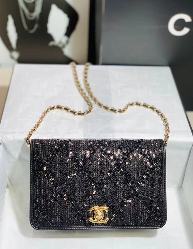  mid purse view 2
