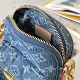  structured bag interior and compartment view 9