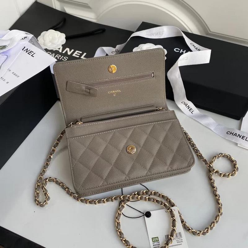 Zivas Charm Signature Style Fashion Handbag (Statement-Ready Design) – Angled View