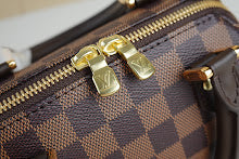 Luxury Designer Shoulder Bag for Women - Premium Fashion Handbag - NM4354
