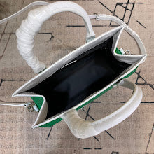 Luxury Designer Crossbody Bag for Women - Premium Fashion Handbag - NM4758