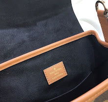 Premium Women's Tote Bag - Luxury Designer Fashion Handbag - NM4685
