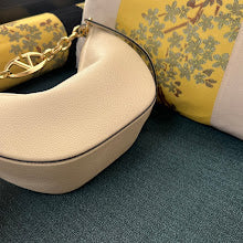 Designer Signature Tote - Premium Luxury Women's Fashion Bag - NM2909