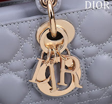 Luxury Signature Top Handle Bag - Elegant Women's Designer Handbag - NM7297