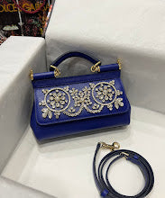 Luxury Canvas Tote Bag - Women's Designer Premium Fashion - NM7172