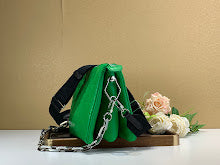 Luxury Iconic Crossbody Bag - Women's Elegant Designer Fashion - NM5137