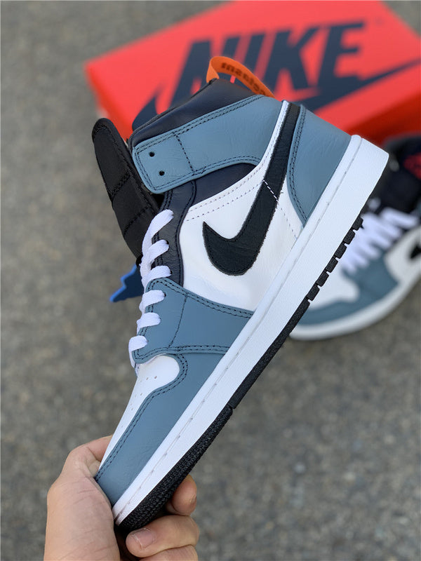 Nike Men's & Women's Premium Low-Top Trainers — Style 001 close-up view