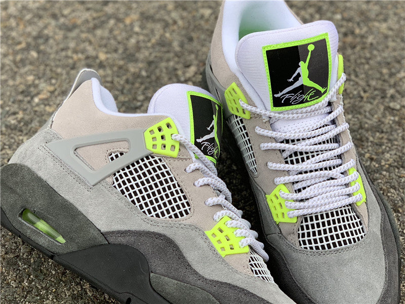 Nike Men's & Women's Luxury Fashion Trainers — Style 018 angle view