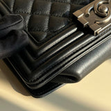  women's handbag, mid design, view 2
