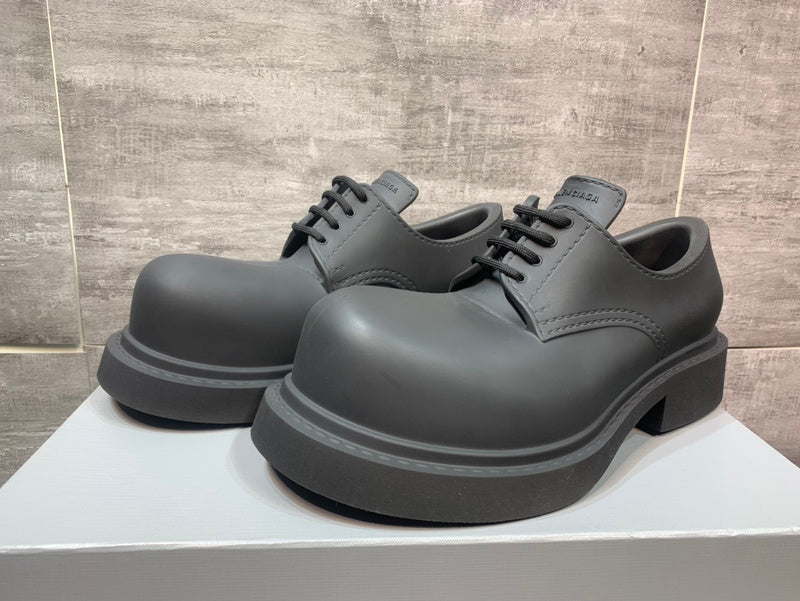 Zivas Charm Modern Edge Designer Shoes (All-Day Wearable Design) – Close-Up Detail