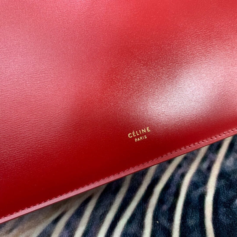 Back view of chic sleek women's handbag – women's luxury accessory