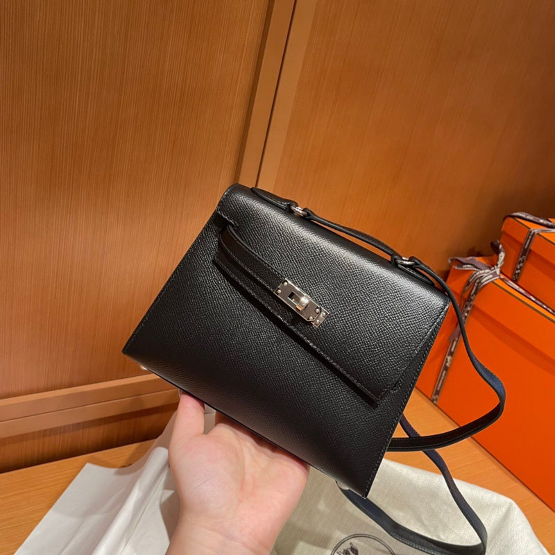 Sculpted bag women's premium everyday handbag