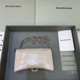 Understated Premium PU Leather Handbag - Statement Silhouette | Women's Luxury Handbag #458 - close-up detail shot (image 3) of designer-inspired handbag