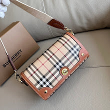 Premium Leather Shoulder Bag - Elegant Women's Designer Handbag - NM5574