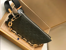 Premium Leather Crossbody Bag - Elegant Women's Designer Handbag - NM5199