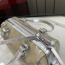 Premium Women's Shoulder Bag - Designer Luxury Fashion Accessory - NM4005