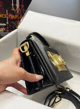 Designer Heritage Shoulder Bag - Premium Luxury Women's Handbag - NM7144