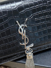 Chic Designer Satchel Bag - Luxury Women's Top Handle Handbag - NM3757