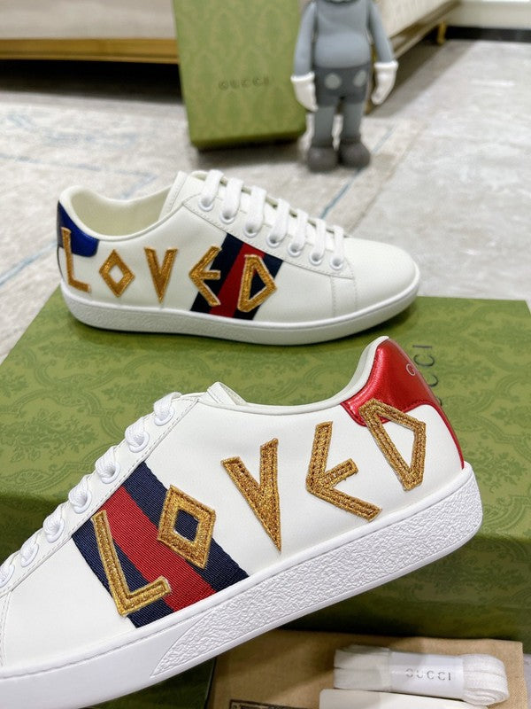 Gucci fresh white-and-black luxury sneakers view 4 breathable knit upper