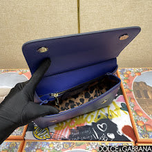 Premium Women's Shoulder Bag - Designer Luxury Fashion Accessory - NM7021