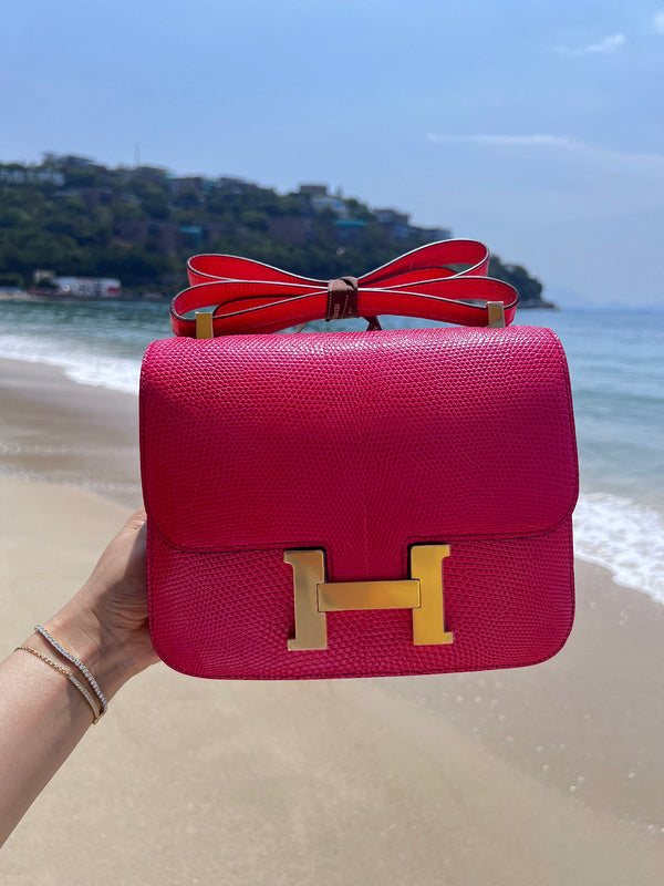 Refined handbag styled for everyday wear