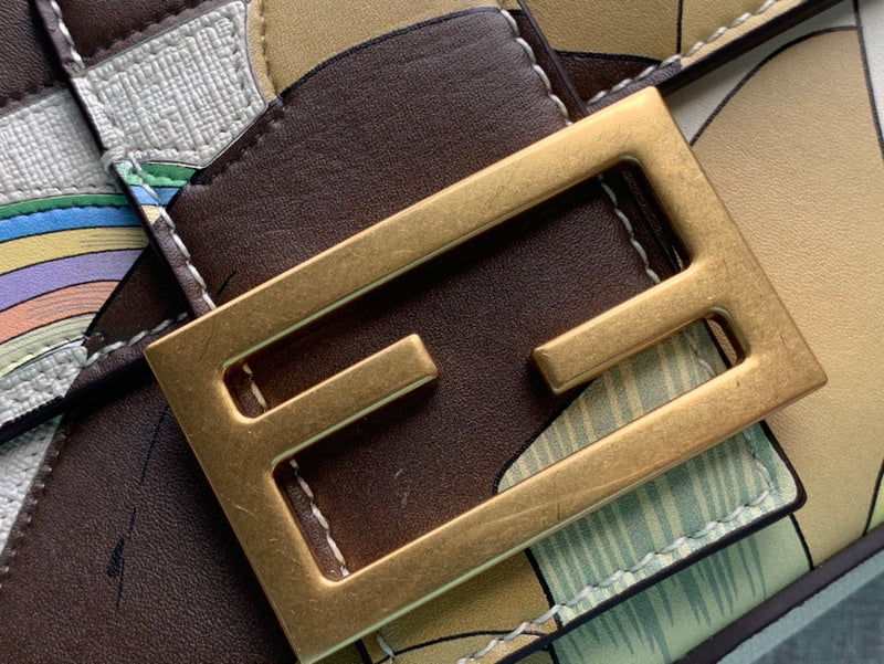 Ziva's Charm handbag – detail view (27cm*15cm*6cm)
