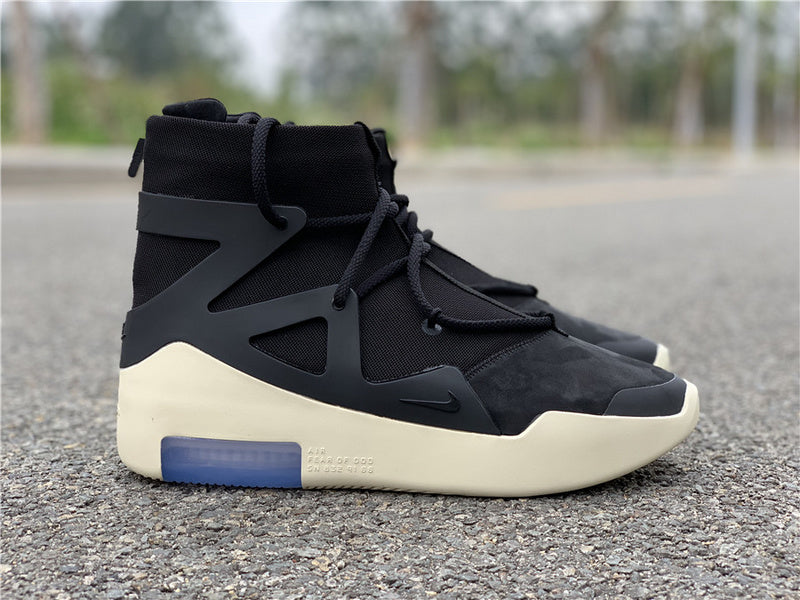 Nike Men's & Women's Signature Luxury Sneakers — Style 096 close-up view