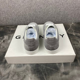 Givenchy shoes Style 190 - close-up of iconic logo design