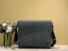 Premium Leather Shoulder Bag - Elegant Women's Designer Handbag - NM5021