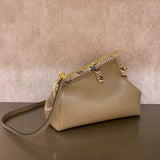 Ziva's Charm handbag – detail view (Standard Size)