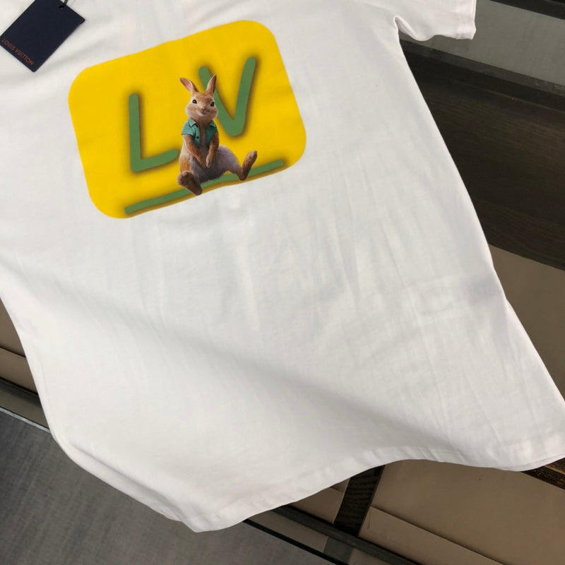 Back view of Louis Vuitton cotton t-shirt with everyday silhouette
