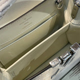  tote bag interior and compartment view 15