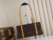 Premium Signature Crossbody - Chic Women's Luxury Designer Bag - NM4324