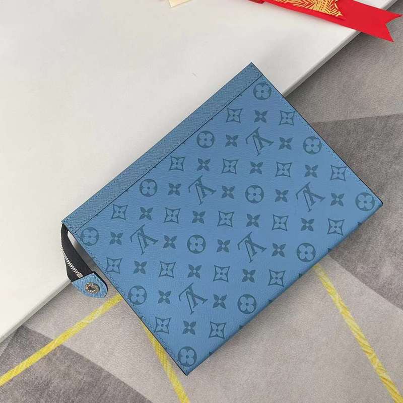 Close-up detail of polished modern women's handbag – women's everyday handbag