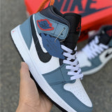 Nike Men's & Women's Premium Low-Top Trainers — Style 001 front view