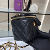  women's handbag, versatile design, view 4