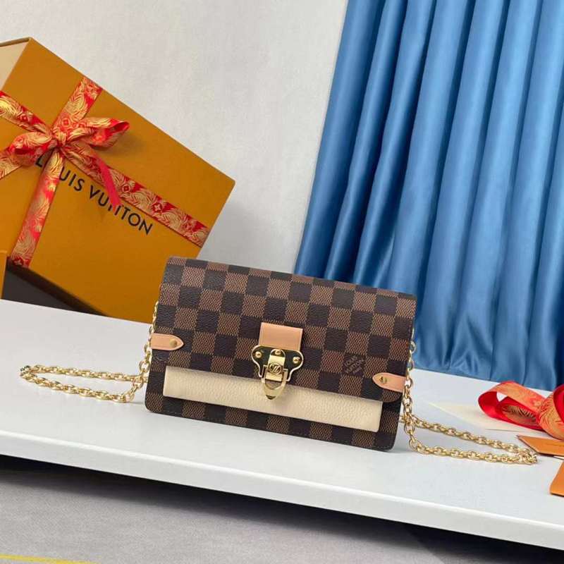 Front view of modern structured women's handbag – women's luxury handbag