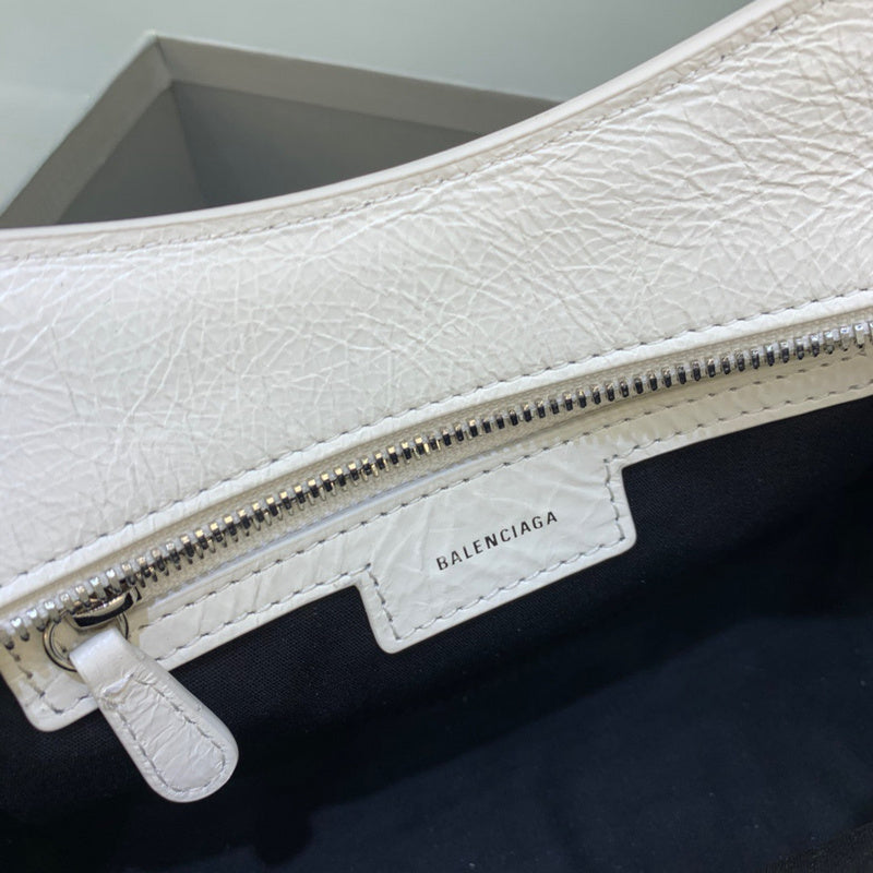 Understated Premium PU Leather Handbag - Chic Everyday Appeal | Women's Statement Accessory #336 - alternate angle view (image 8) of designer-inspired handbag