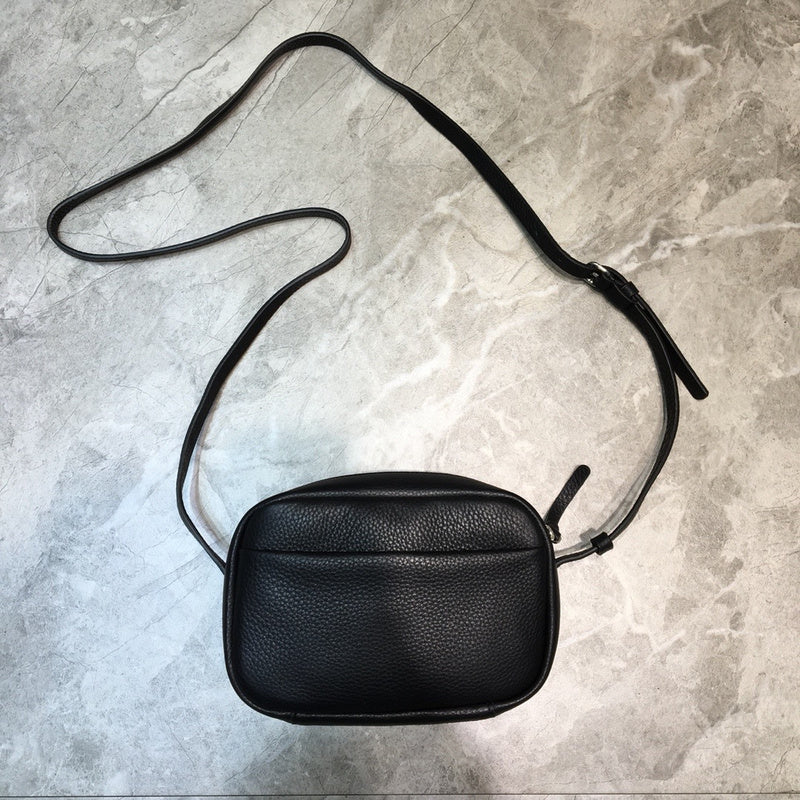 Statement Premium PU Leather Handbag - Polished Finish | Women's Everyday Carry Handbag #811 - close-up detail shot (image 3) of designer-inspired handbag