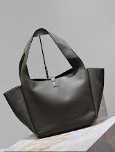 Chic Women's Designer Tote - Luxury Premium Handbag Style - NM3505