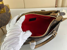 Chic Women's Shoulder Handbag - Luxury Premium Designer Style - NM4521
