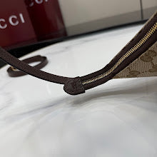 Premium Women's Crossbody Bag - Luxury Designer Fashion Accessory - NM4071