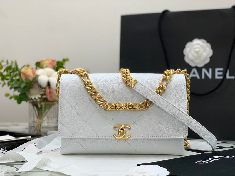  handbag, mid everyday style, image 2