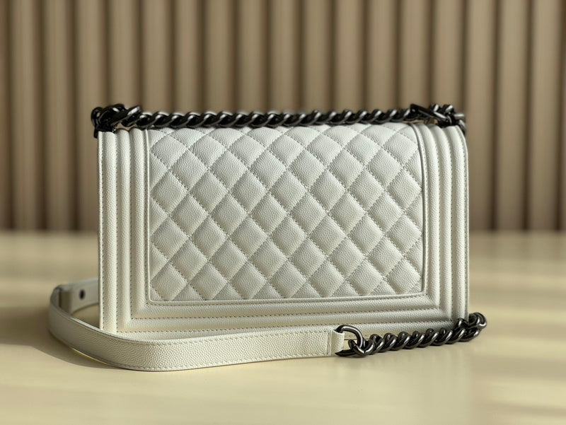  mid purse view 9
