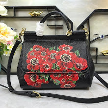 Premium Women's Shoulder Bag - Designer Luxury Fashion Accessory - NM7095